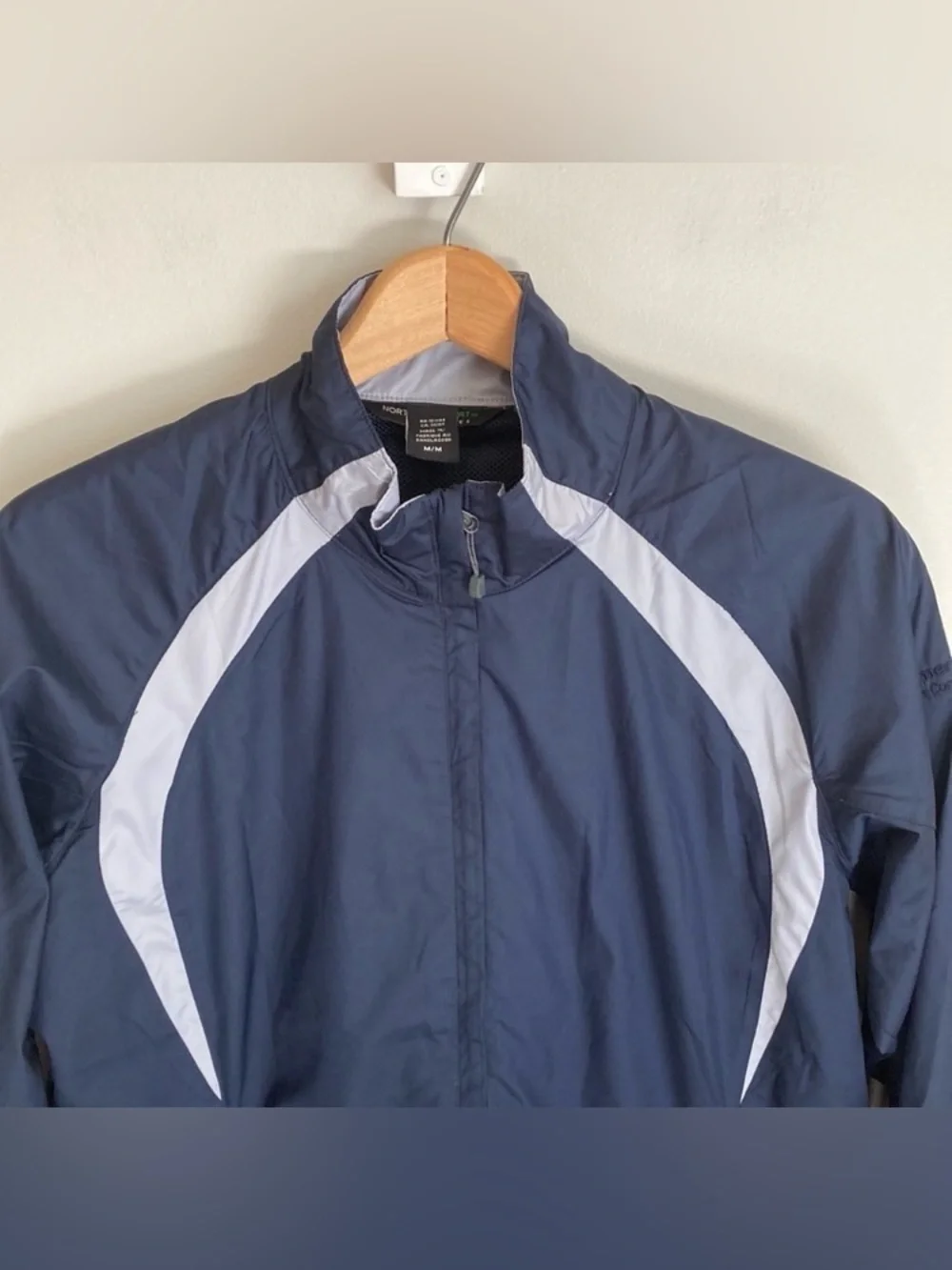 North End Sport Navy Windbreaker with Light Gray Accents, Size Medium, 1/2 zip
